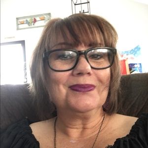 Meet your Posher, Karen